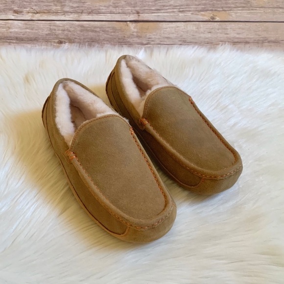 UGG Ascot Suede Loafer Slippers - Picture 3 of 7